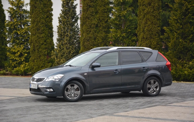 Kia Ceed cena 19999 przebieg: 170000, rok produkcji 2010 z Szczekociny małe 436